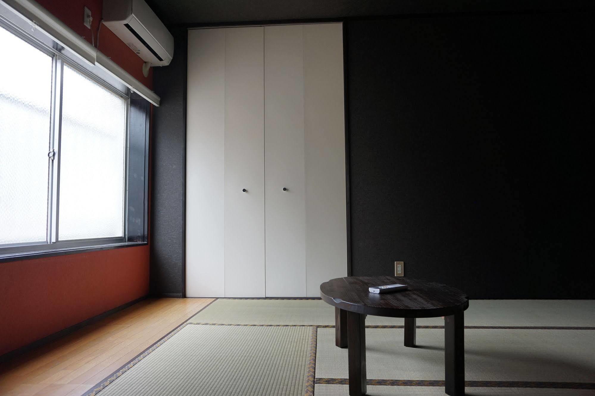 Uni Hostel โอซาก้า ภายนอก รูปภาพ