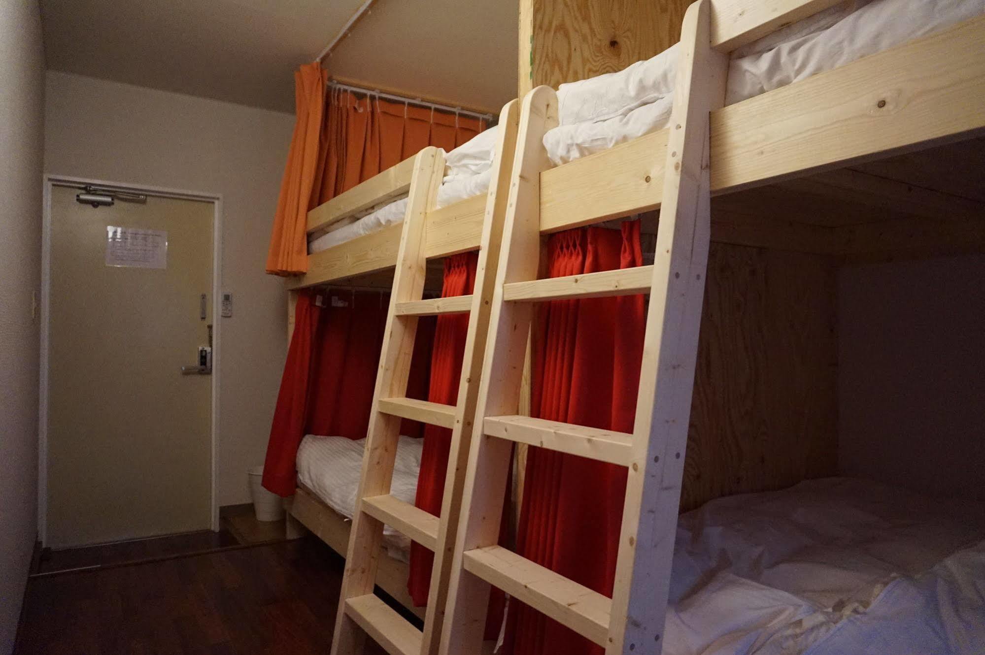 Uni Hostel โอซาก้า ภายนอก รูปภาพ