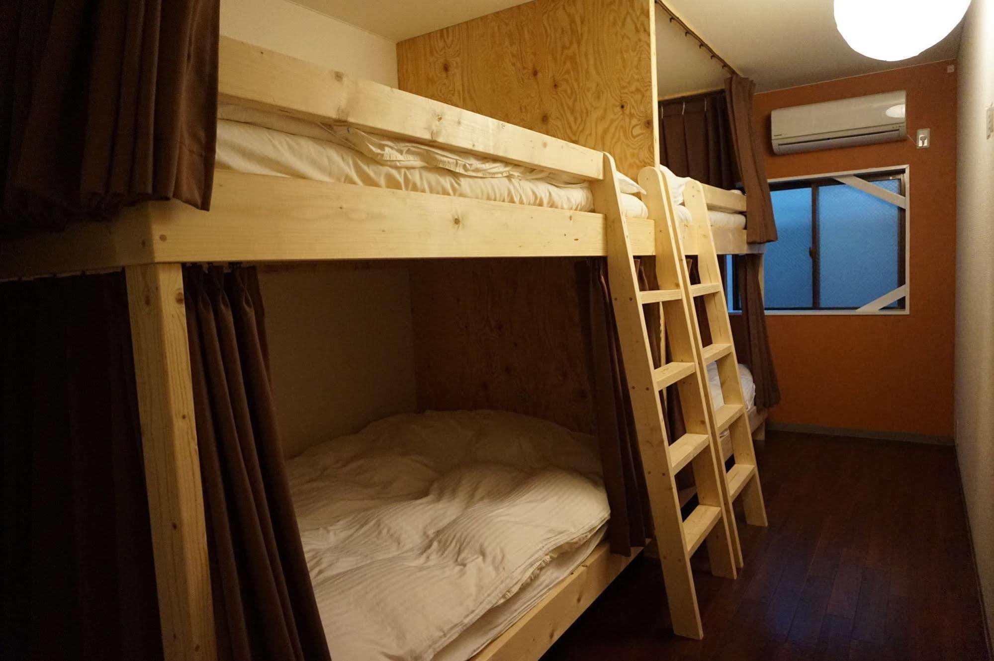 Uni Hostel โอซาก้า ภายนอก รูปภาพ